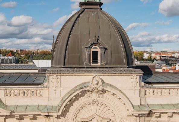 Palác YMCA Exteriér